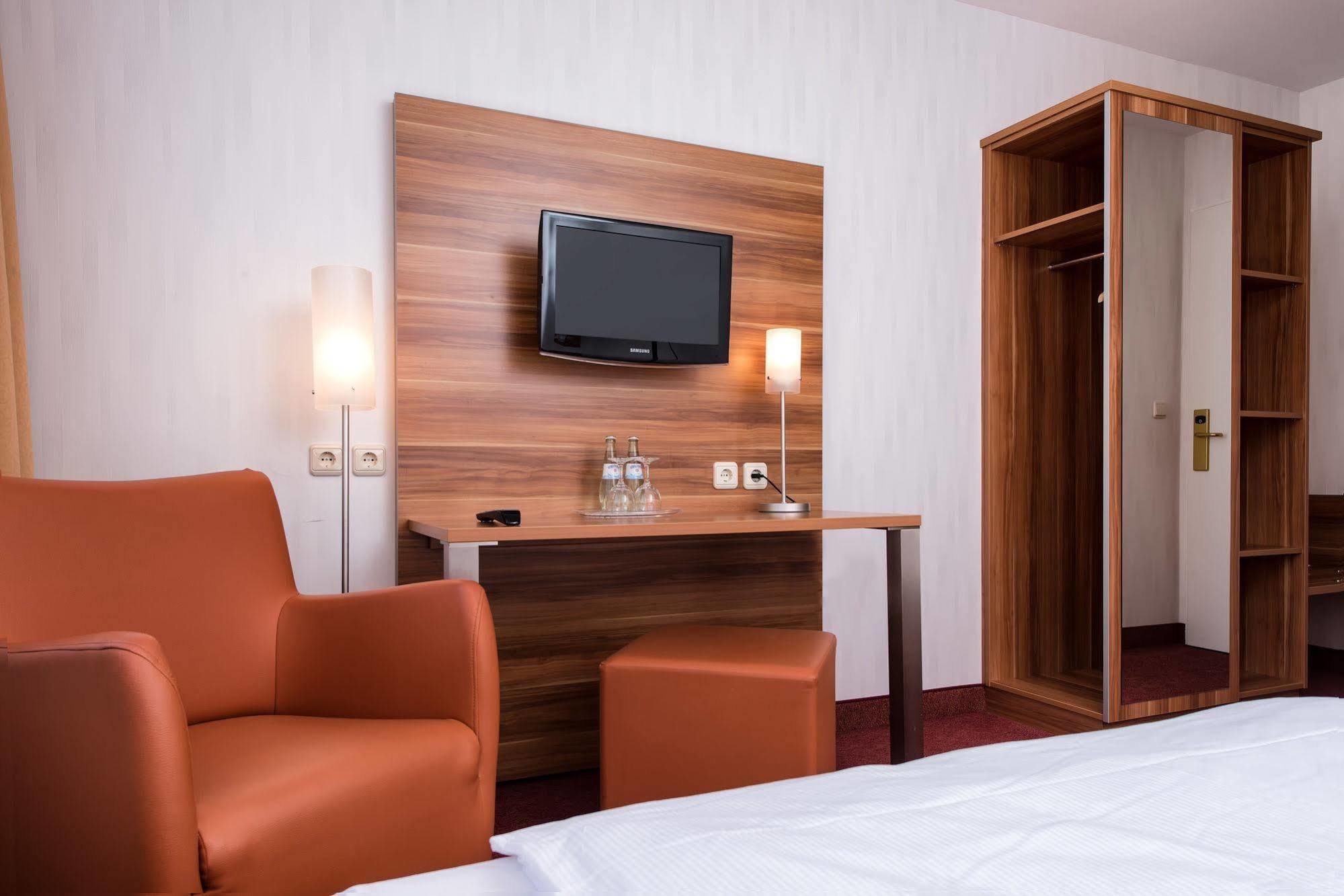 Hotel Essential By Dorint Bremen-Vahr Exterior foto