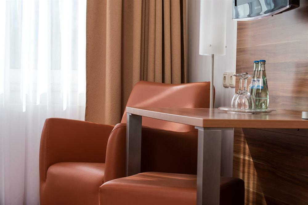Hotel Essential By Dorint Bremen-Vahr Exterior foto